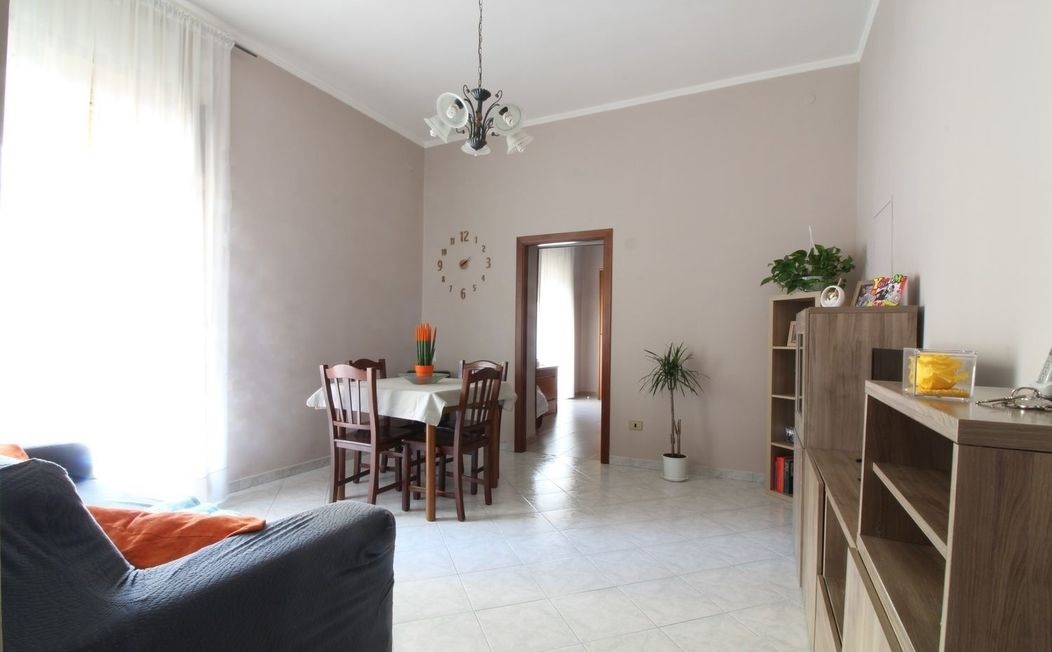 Appartamento in affitto a Napoli