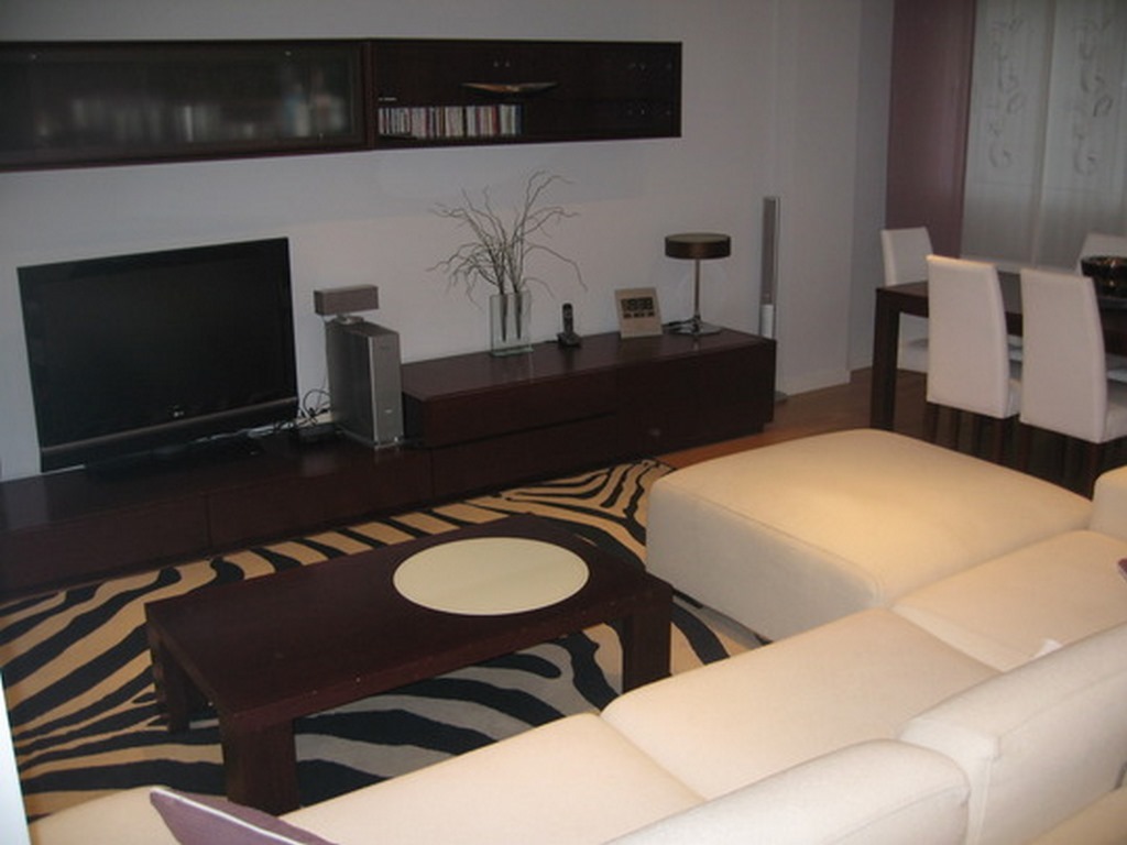 Bilocale Luminoso al 5° Piano con Ascensore e Posto Auto