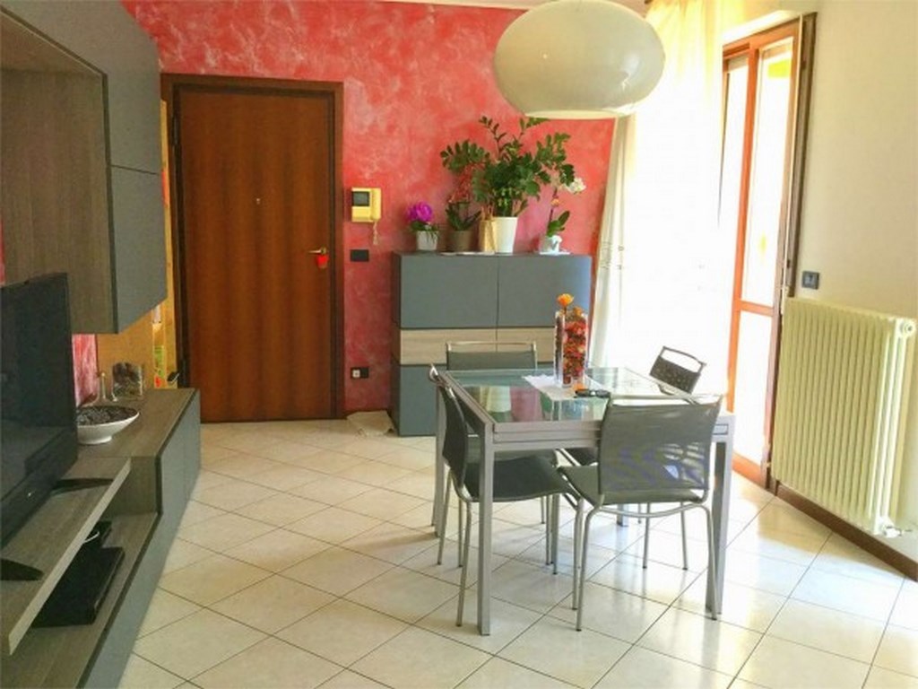 Bilocale di 50 m² al 2° Piano – Luminoso, Arredato e Vicinissimo al Centro