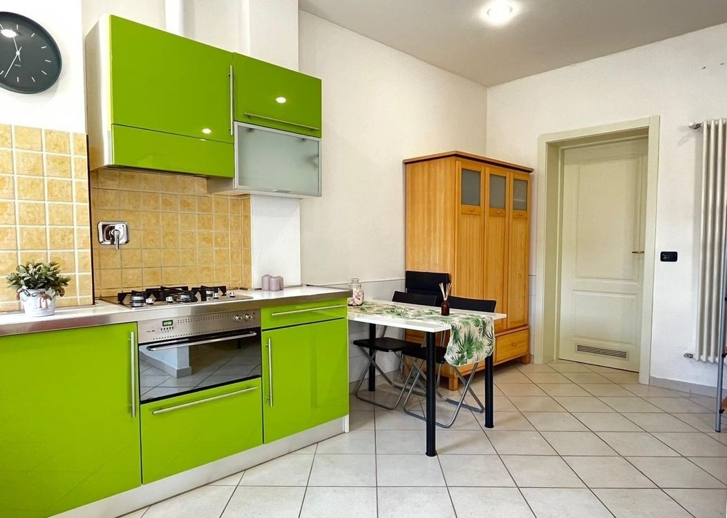 Monolocale di 35 mq – Piano Terra, Zona Tranquilla vicino Centro Commerciale Minganti