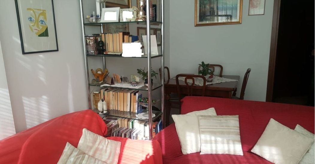 Luminoso Trilocale di 90 mq – 3° Piano con Ascensore, Cantina e Aria Condizionata